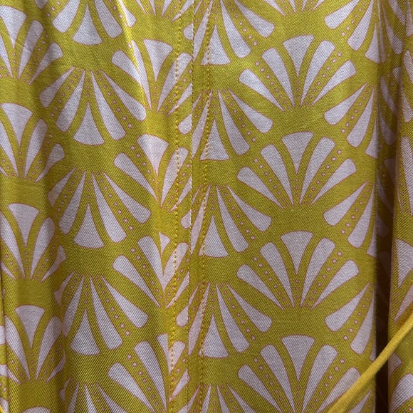 Azulu dress. Beautiful pattern. Worn 1x. Lined. - Picture 3 of 5